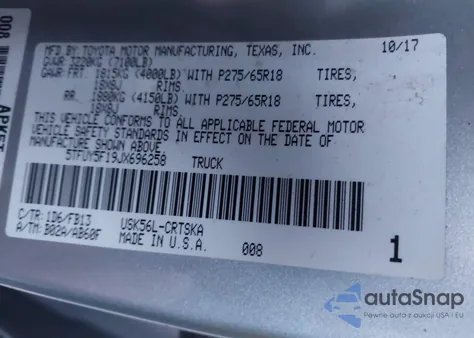 2018 Toyota Tundra Sr5 5.7L V8 z USA, uszkodzony, nr VIN 5TFUY5F19JX696258